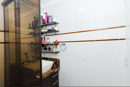 Apartamento à venda com 86m², 2 quartos e 2 vagasBanheiro da Suíte