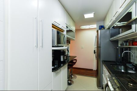 Apartamento à venda com 86m², 2 quartos e 2 vagasCozinha