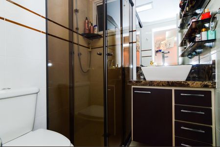 Apartamento à venda com 86m², 2 quartos e 2 vagasBanheiro da Suíte