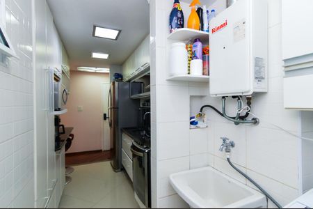 Apartamento à venda com 86m², 2 quartos e 2 vagasÁrea de Serviço