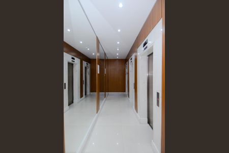 Apartamento à venda com 86m², 2 quartos e 2 vagasHall Social 