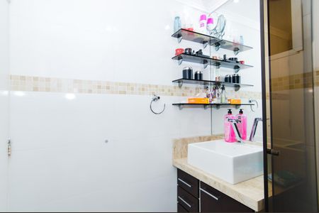 Apartamento à venda com 86m², 2 quartos e 2 vagasBanheiro Social