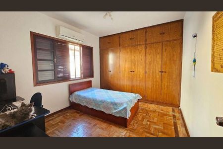 Casa à venda com 3 quartos, 160m² em Jardim Peri Peri, São Paulo