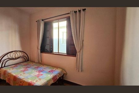 Casa à venda com 3 quartos, 160m² em Jardim Peri Peri, São Paulo