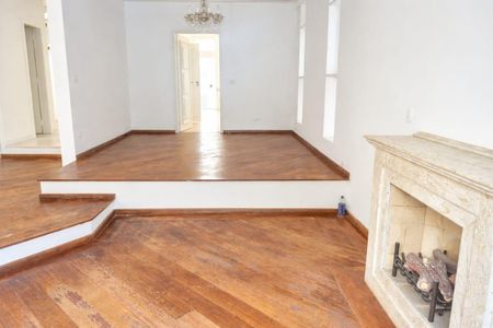 Casa à venda com 4 quartos, 530m² em Jardim Paulista, São Paulo