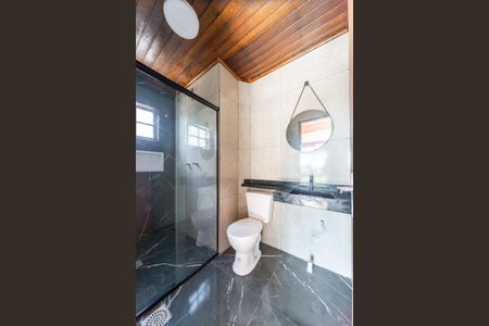 Casa de condomínio para alugar com 120m², 2 quartos e 2 vagasBanheiro