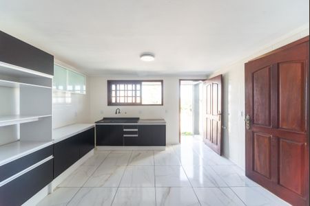 Cozinha de casa de condomínio para alugar com 2 quartos, 120m² em São Lucas, Viamão