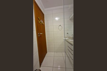 Apartamento para alugar com 77m², 2 quartos e 1 vaga Apartamento para alugar com 77m², 2 quartos e 1 vagaBanheiro