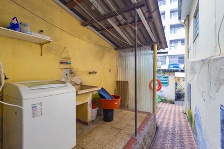 Casa à venda com 100m², 2 quartos e 2 vagasÁrea de Serviço