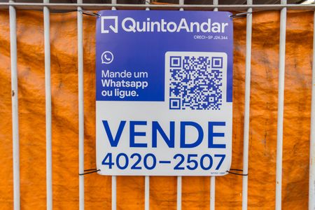 Casa à venda com 100m², 2 quartos e 2 vagasPlaquinha instalada