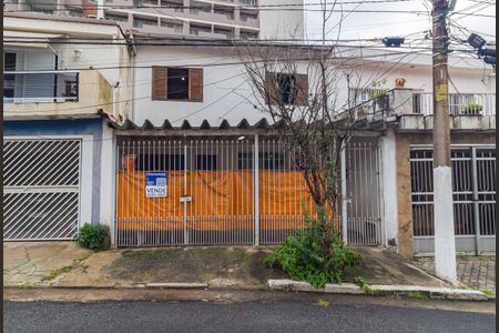 Casa à venda com 100m², 2 quartos e 2 vagasFachada