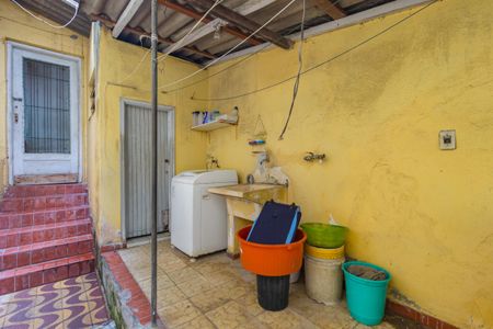 Casa à venda com 100m², 2 quartos e 2 vagasÁrea de Serviço