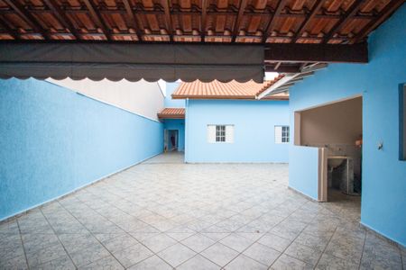 Casa para alugar com 220m², 3 quartos e 3 vagasQuintal