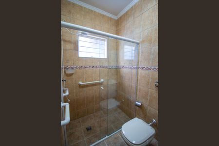 Casa para alugar com 220m², 3 quartos e 3 vagasBanheiro da Suíte