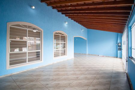 Casa para alugar com 220m², 3 quartos e 3 vagasGaragem