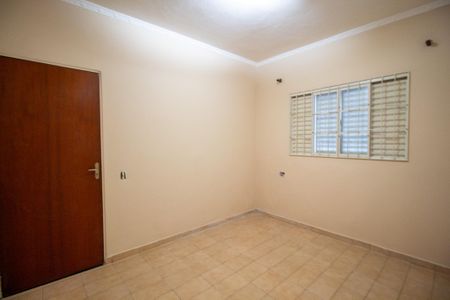 Casa para alugar com 220m², 3 quartos e 3 vagasQuarto 2