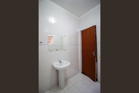 Casa para alugar com 220m², 3 quartos e 3 vagasBanheiro