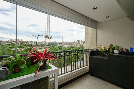 Apartamento à venda com 77m², 1 quarto e 2 vagasVaranda