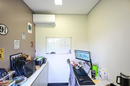 Apartamento à venda com 77m², 1 quarto e 2 vagasEscritório/Closet