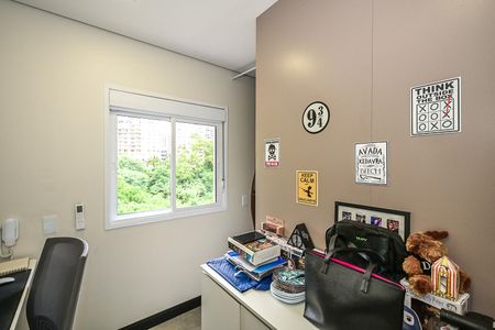 Apartamento à venda com 77m², 1 quarto e 2 vagasEscritório/Closet