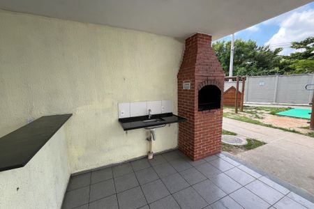 Apartamento para alugar com 45m², 2 quartos e 1 vaga Apartamento para alugar com 45m², 2 quartos e 1 vagaÁrea comum - Churrasqueira