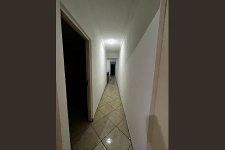 Casa para alugar com 187m², 3 quartos e 2 vagas Casa para alugar com 187m², 3 quartos e 2 vagasCorredor