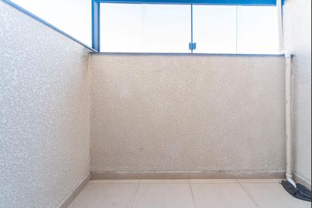 Apartamento à venda com 59m², 2 quartos e 1 vagaVaranda do Quarto 1