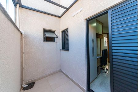 Apartamento à venda com 59m², 2 quartos e 1 vagaVaranda do Quarto 1
