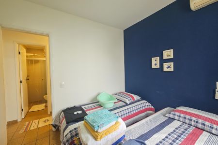 Apartamento para alugar com 3 quartos, 91m² em Jardim Las Palmas, Guarujá