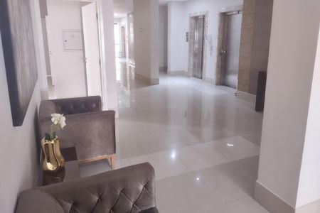 Apartamento à venda com 70m², 2 quartos e 1 vagaHall social