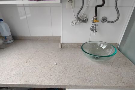 Apartamento à venda com 70m², 2 quartos e 1 vagaÁrea de Serviço