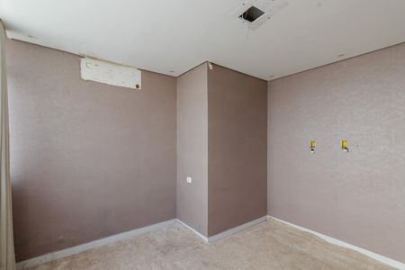 Casa de condomínio para alugar com 250m², 4 quartos e 3 vagasSala