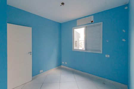 Casa de condomínio para alugar com 250m², 4 quartos e 3 vagasQuarto 1