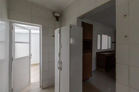 Casa de condomínio para alugar com 250m², 4 quartos e 3 vagasÁrea de Serviço