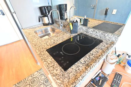 Studio para alugar com 27m², 1 quarto e sem vaga Studio para alugar com 27m², 1 quarto e sem vagaCozinha