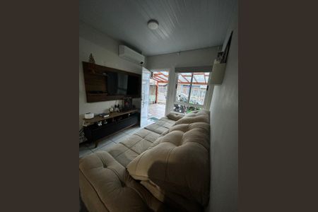 Sala de casa à venda com 2 quartos, 45m² em Olaria, Canoas