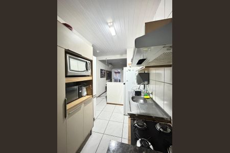 Cozinha de casa à venda com 2 quartos, 45m² em Olaria, Canoas