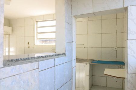 Apartamento para alugar com 100m², 2 quartos e sem vagaÁrea de Serviço