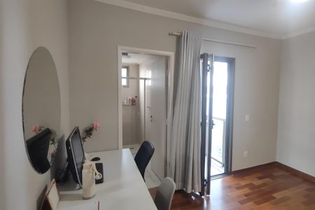 Apartamento à venda com 175m², 4 quartos e 4 vagas Apartamento à venda com 175m², 4 quartos e 4 vagasSuíte 2