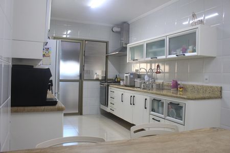 Apartamento à venda com 175m², 4 quartos e 4 vagasCozinha