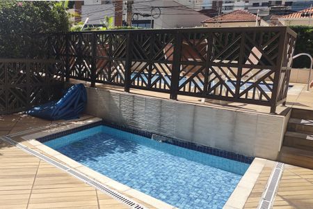 Apartamento à venda com 175m², 4 quartos e 4 vagas Apartamento à venda com 175m², 4 quartos e 4 vagasÁrea comum - Piscina