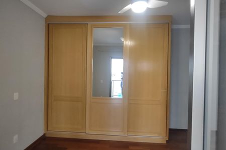 Apartamento à venda com 175m², 4 quartos e 4 vagas Apartamento à venda com 175m², 4 quartos e 4 vagasSuíte 2
