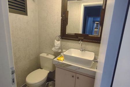 Apartamento à venda com 175m², 4 quartos e 4 vagas Apartamento à venda com 175m², 4 quartos e 4 vagasLavabo