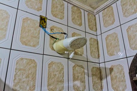 Casa para alugar com 90m², 2 quartos e 2 vagasBanheiro