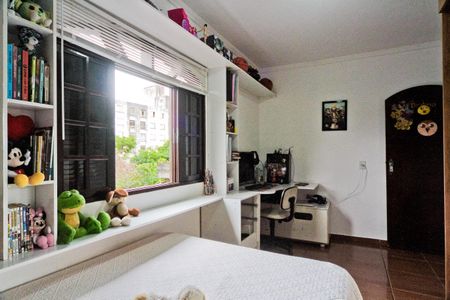 Casa para alugar com 90m², 2 quartos e 2 vagasQuarto 2