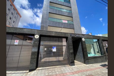 Apartamento à venda com 298m², 3 quartos e 2 vagasplaquinha instalada UNRX-58