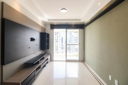 Sala  de apartamento para alugar com 3 quartos, 79m² em Vila Gomes Cardim, São Paulo