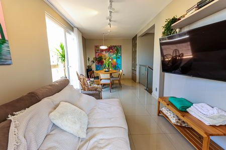 Apartamento à venda com 250m², 4 quartos e 3 vagasCobertura