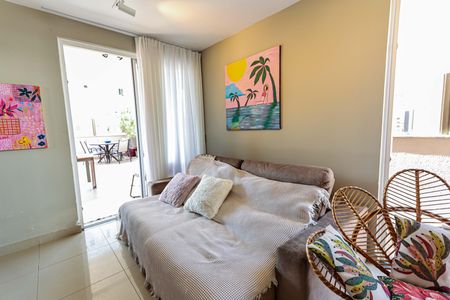 Apartamento à venda com 250m², 4 quartos e 3 vagasCobertura