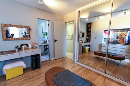 Apartamento à venda com 250m², 4 quartos e 3 vagasquarto s